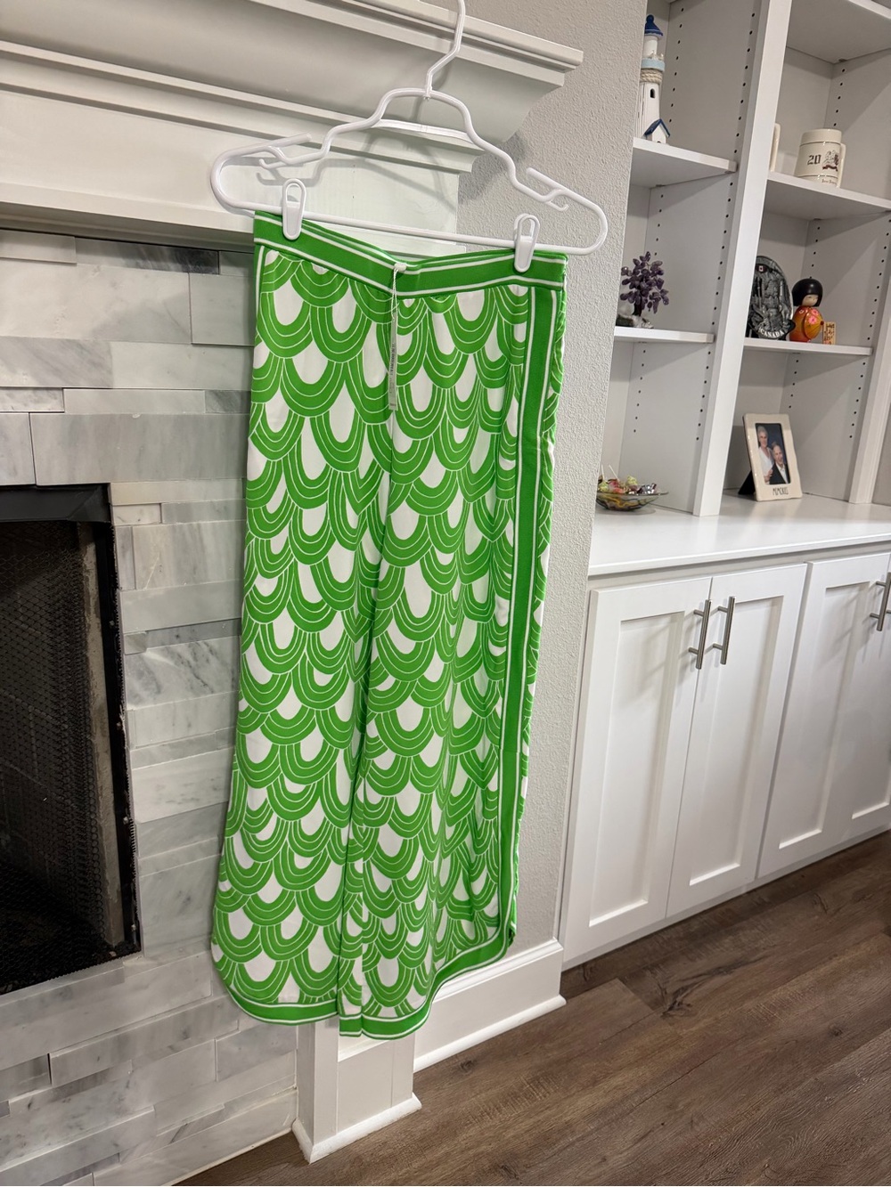 Trina Turk Green and White Patterned Wide-Leg Pants